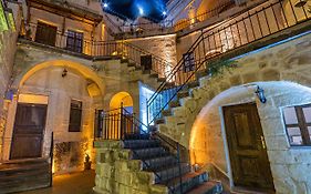 Konak Bezirhane Cave Otel